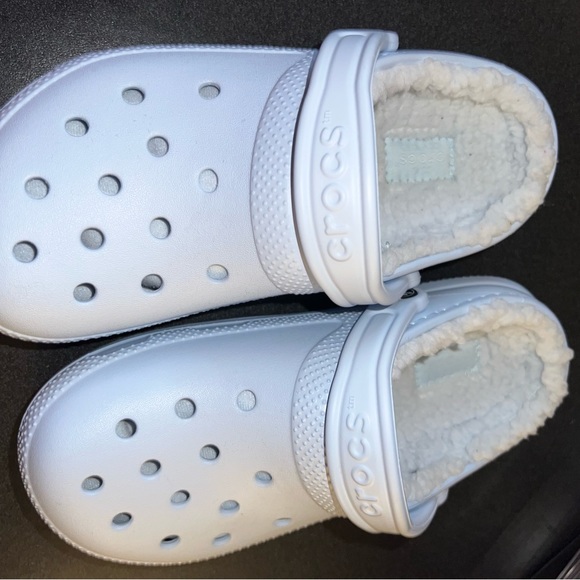 crocs - Picture 4 of 4